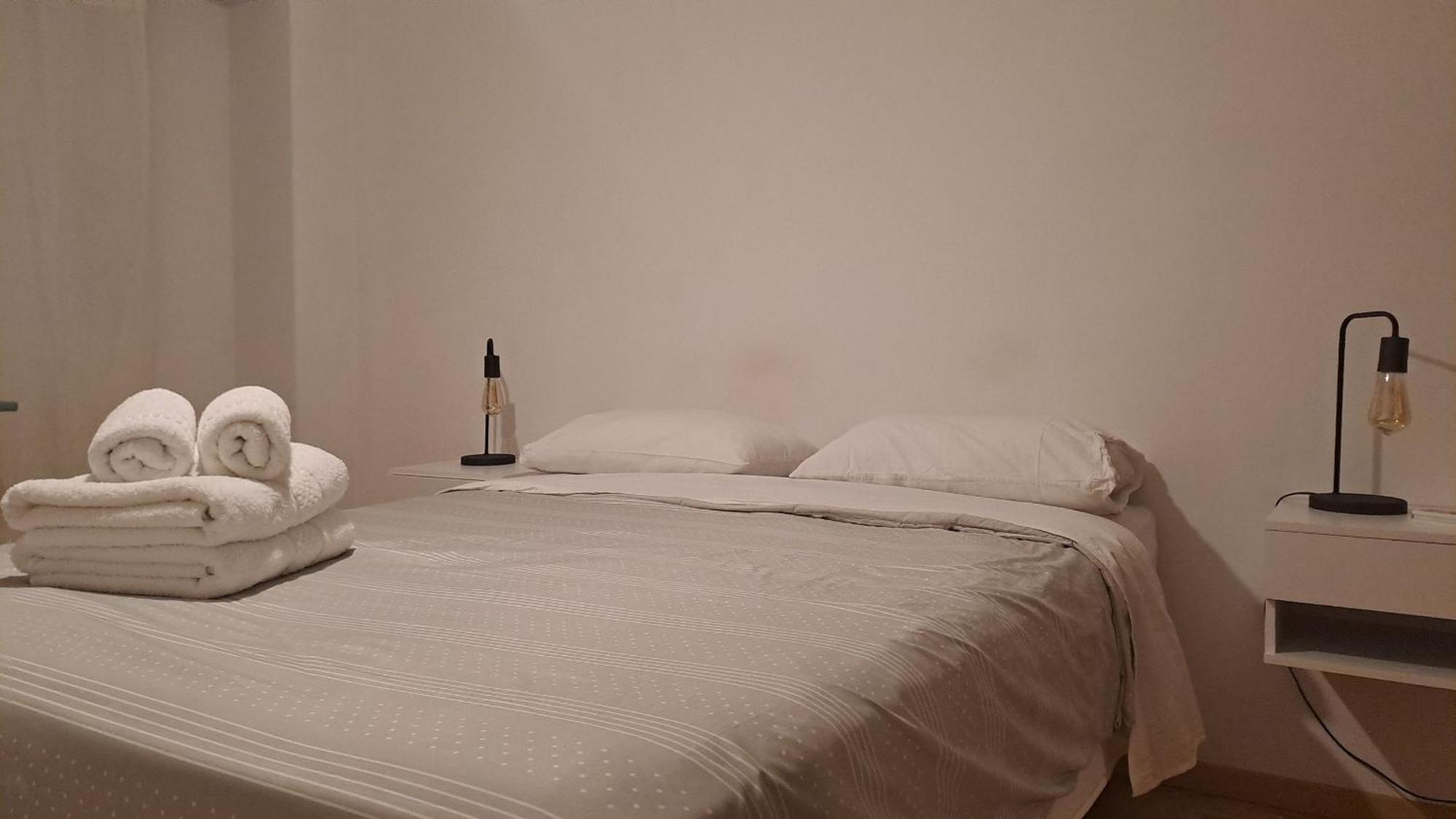 Apartamento Hornera Tucuman - Amplio, Luminoso Y Centrico Rosario